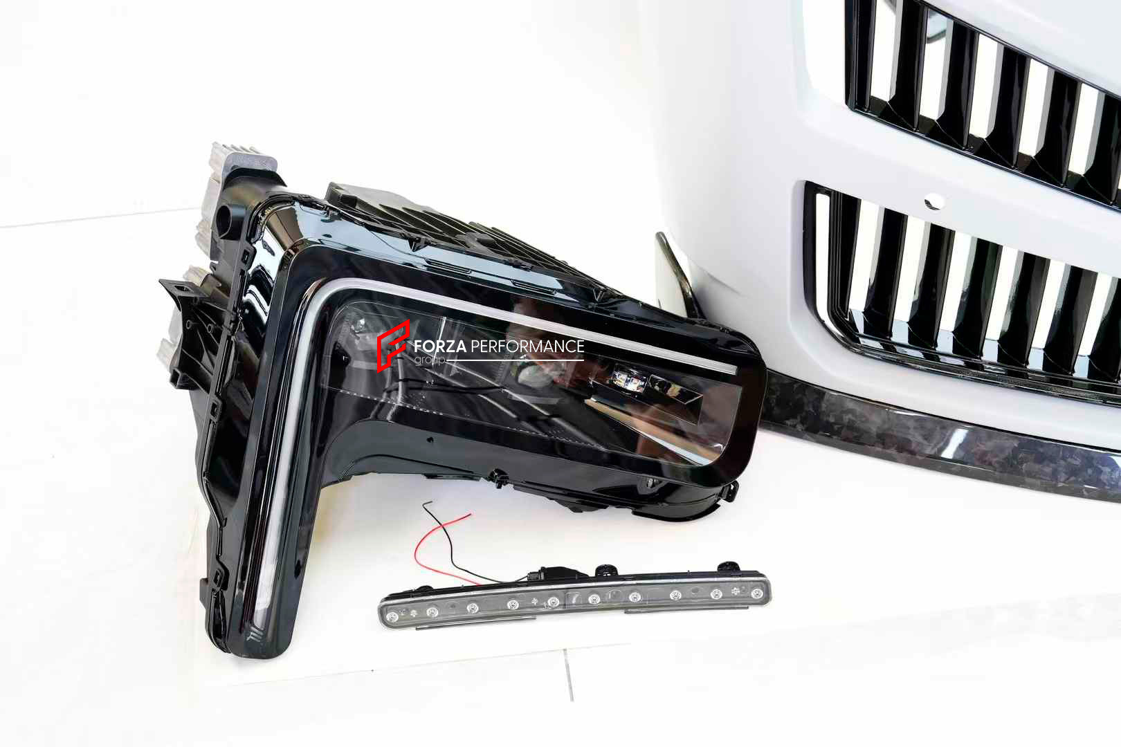 DRY CARBON CONVERSION BODY KIT for ROLLS-ROYCE CULLINAN SERIES 1 2018 - 2025 upgrade to SERIES 2 FACELIFT



Set includes:

Front Lip
Front Bumper
Front Bumper Meshes

Headlights
Front Grille Frame
Hood / Bonnet
Front Fenders
Fenders Flares
Door Covers
Side Skirts
Roof Spoiler
D-Pillar Panel
Rear Trunk Spoiler
Rear Panel
Rear Bumper
Rear Diffuser
Exhaust Tips
Material: Dry Carbon