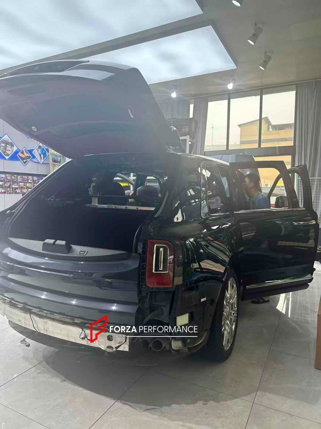 DRY CARBON CONVERSION BODY KIT for ROLLS-ROYCE CULLINAN SERIES 1 2018 - 2025 upgrade to SERIES 2 FACELIFT



Set includes:

Front Lip
Front Bumper
Front Bumper Meshes

Headlights
Front Grille Frame
Hood / Bonnet
Front Fenders
Fenders Flares
Door Covers
Side Skirts
Roof Spoiler
D-Pillar Panel
Rear Trunk Spoiler
Rear Panel
Rear Bumper
Rear Diffuser
Exhaust Tips
Material: Dry Carbon