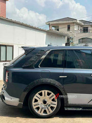 DRY CARBON CONVERSION BODY KIT for ROLLS-ROYCE CULLINAN SERIES 1 2018 - 2025 upgrade to SERIES 2 FACELIFT



Set includes:

Front Lip
Front Bumper
Front Bumper Meshes

Headlights
Front Grille Frame
Hood / Bonnet
Front Fenders
Fenders Flares
Door Covers
Side Skirts
Roof Spoiler
D-Pillar Panel
Rear Trunk Spoiler
Rear Panel
Rear Bumper
Rear Diffuser
Exhaust Tips
Material: Dry Carbon