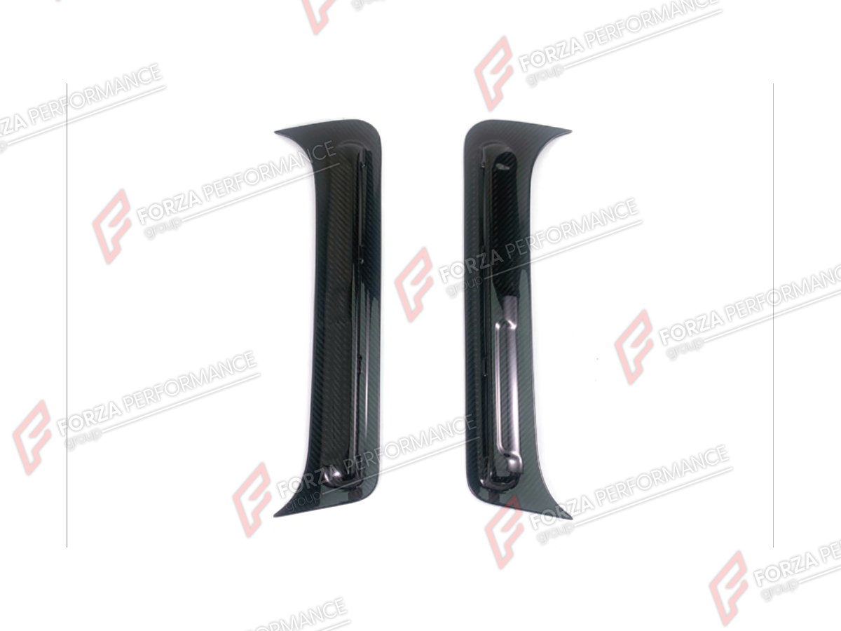 DRY CARBON D-PILLAR AIR VENTS for MERCEDES-BENZ G-CLASS W464 2019 - 2024 FORZA PERFORMANCE custom fit M Style

Set includes:
D-Pillar Air Vents

Material: Dry Carbon

NOTE: Professional installation is required.
