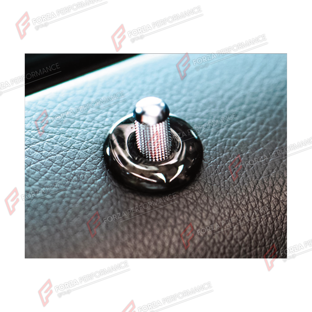 DRY CARBON DOOR LOCK TRIM COVER for MERCEDES-BENZ G-CLASS W464 G63 G350 G350D G400D G500 G550 2019 - 2024

Set includes:
Door Lock Trim Cover

Material: Dry Carbon

NOTE: Professional installation is required.