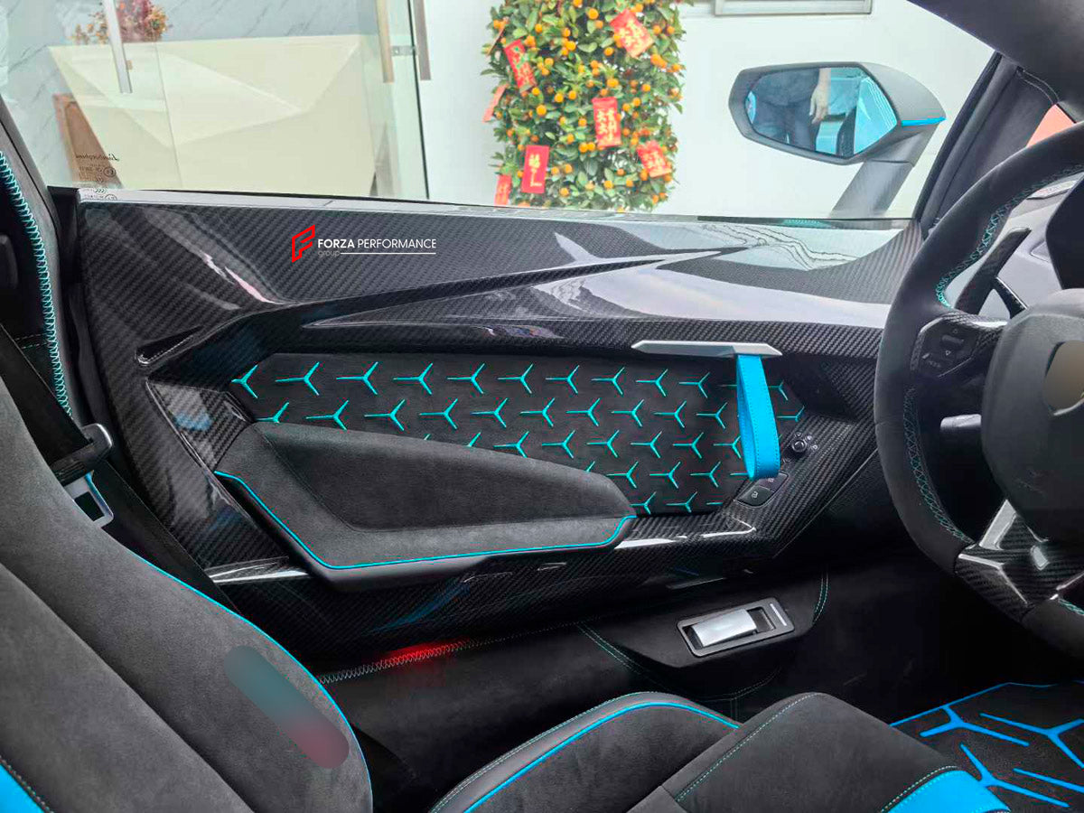 DRY CARBON DOOR PANELS for LAMBORGHINI AVENTADOR LP700 LP700-4 LP720 LP740 LP750 LP770 SVJ S ROADSTER

Set includes:

Door Panels
Door Handles
Material: Dry Carbon

NOTE: Professional installation is required.