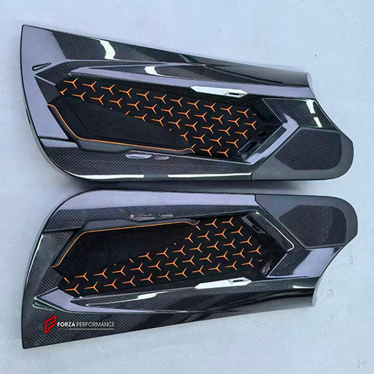 DRY CARBON DOOR PANELS for LAMBORGHINI AVENTADOR LP700 LP700-4 LP720 LP740 LP750 LP770 SVJ S ROADSTER

Set includes:

Door Panels
Door Handles
Material: Dry Carbon

NOTE: Professional installation is required.