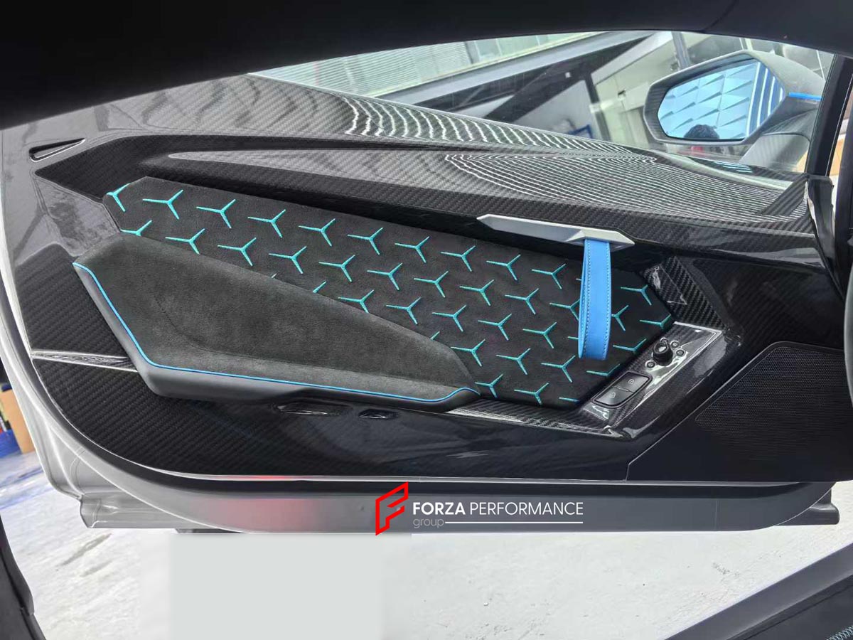 Dry Carbon Door Panel for Lamborghini AVENTADOR LP700 LP700-4 ROADSTER LP720 LP740 LP750 LP770 SVJ S ROADSTER
Set includes:

Door Panel
Material: Dry Carbon

NOTE: Professional installation is required.