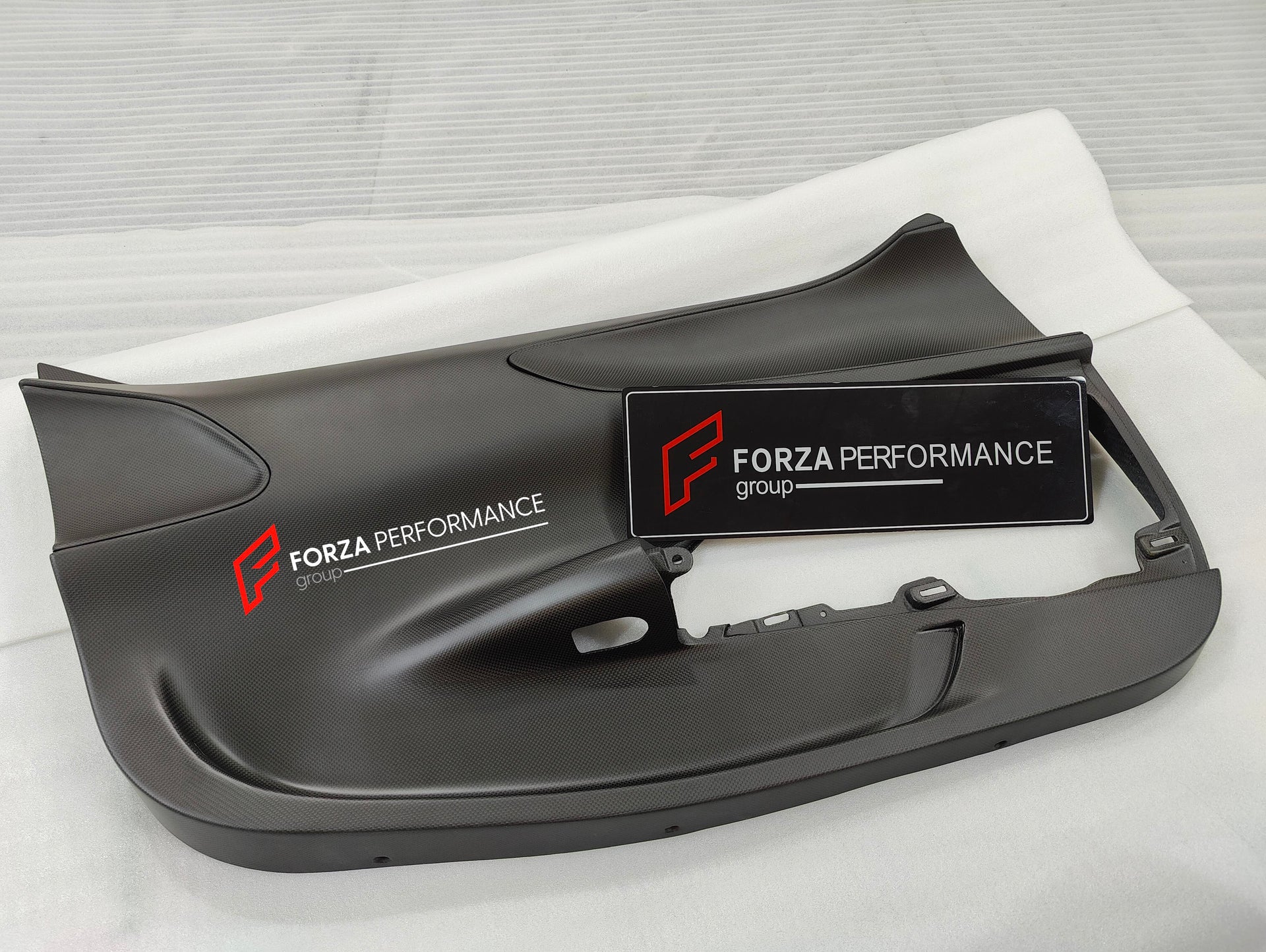 DRY CARBON DOOR PANEL for LAMBORGHINI REVUELTO 2023+ Forza Performance custom fit buy Ragnarok Duke style design