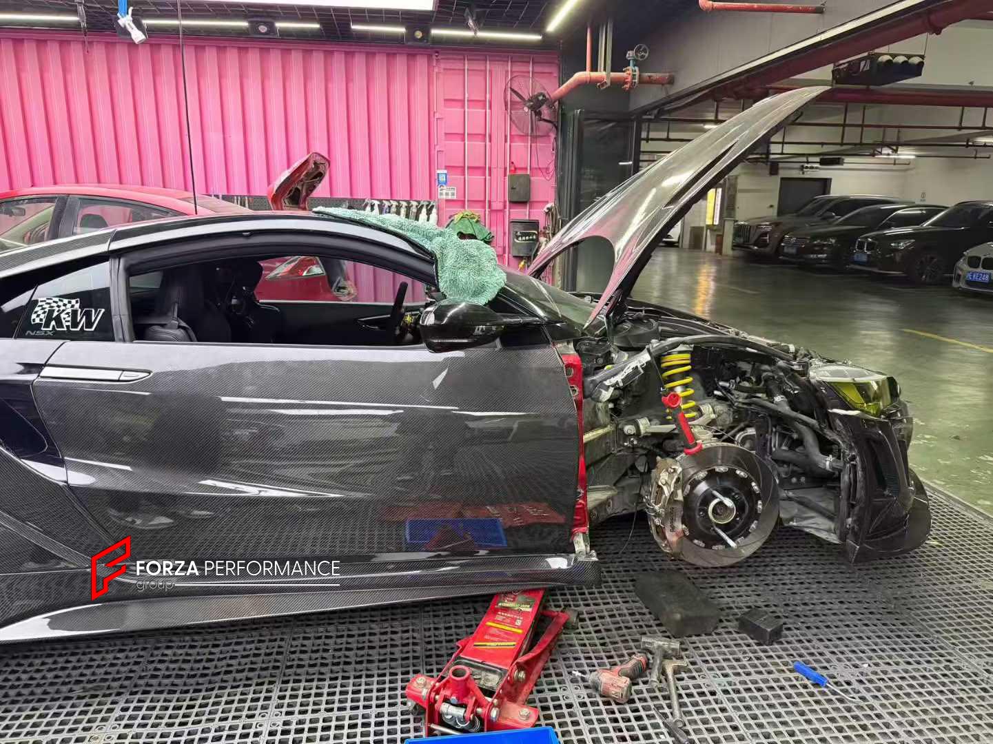 DRY CARBON DOORS for HONDA ACURA NSX NC1 2016 - 2023

Set includes:

Doors


Material: Dry Carbon

Note: Professional installation is required.
