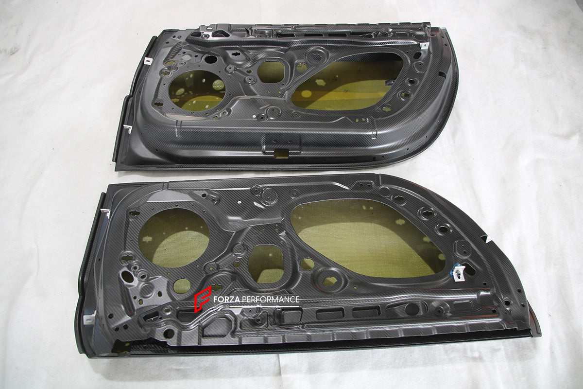 DRY CARBON DOORS for PORSCHE 911 992 GT3 RS

Set includes:

Left Door
Right Door

Material: Dry Carbon Fiber

NOTE: Professional installation is required

CONTACT US FOR PRICING