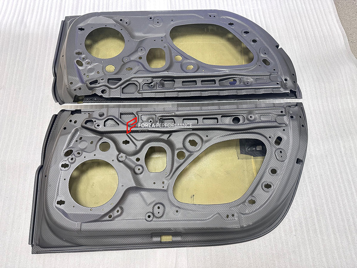 DRY CARBON DOORS for PORSCHE 911 992 CARRERA S GTS TURBO GT3

Set includes:

Left Door
Right Door

Material: Dry Carbon Fiber

NOTE: Professional installation is required
