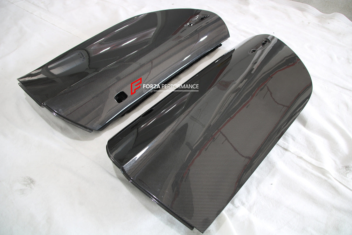 DRY CARBON DOORS for PORSCHE 911 992 GT3 RS

Set includes:

Left Door
Right Door

Material: Dry Carbon Fiber

NOTE: Professional installation is required

CONTACT US FOR PRICING