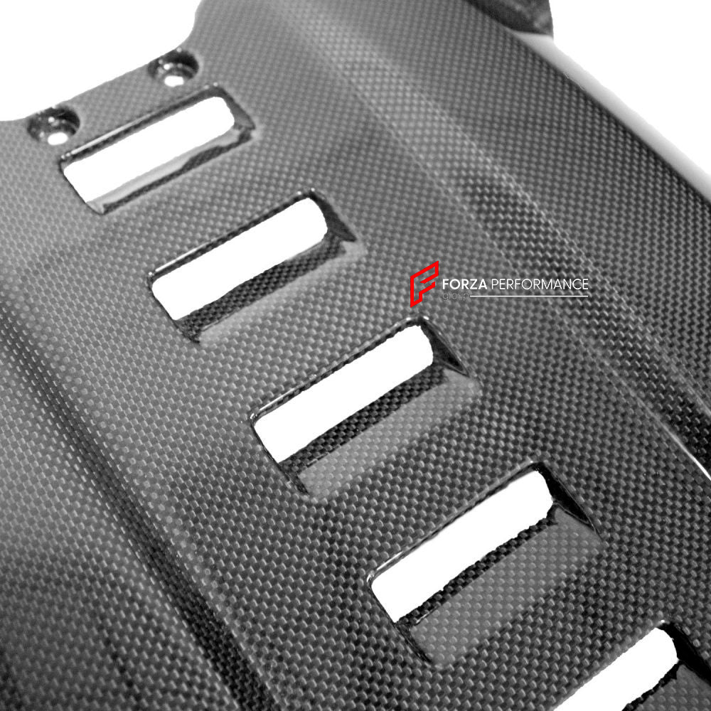 DRY CARBON ENGINE CENTER INTAKE COVER for FERRARI 488 GTB SPIDER 2015 - 2020

Set includes:

Engine Center Intake Cover

Material: Carbon Fiber

NOTE: Professional installation is required