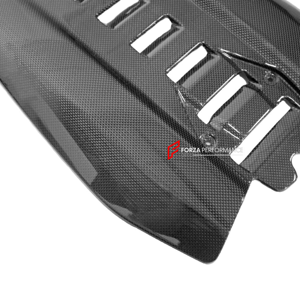 DRY CARBON ENGINE CENTER INTAKE COVER for FERRARI 488 GTB SPIDER 2015 - 2020

Set includes:

Engine Center Intake Cover

Material: Carbon Fiber

NOTE: Professional installation is required