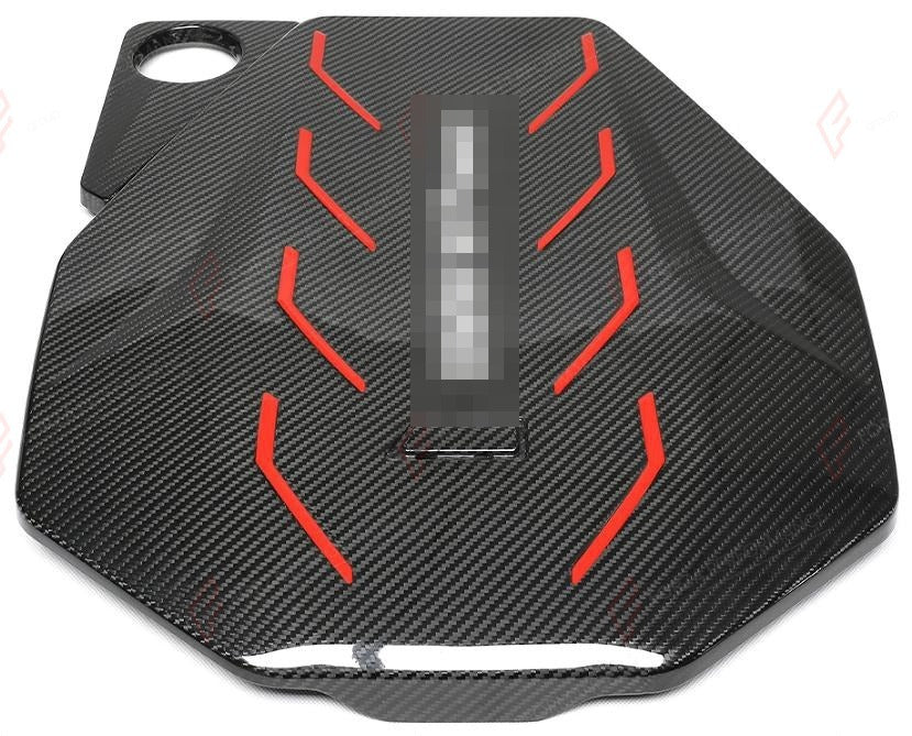 DRY CARBON ENGINE COVER for BMW M5 G90 2025+
Set includes:

Engine Cover
Material: Dry Carbon

NOTE: Professional installation is required.