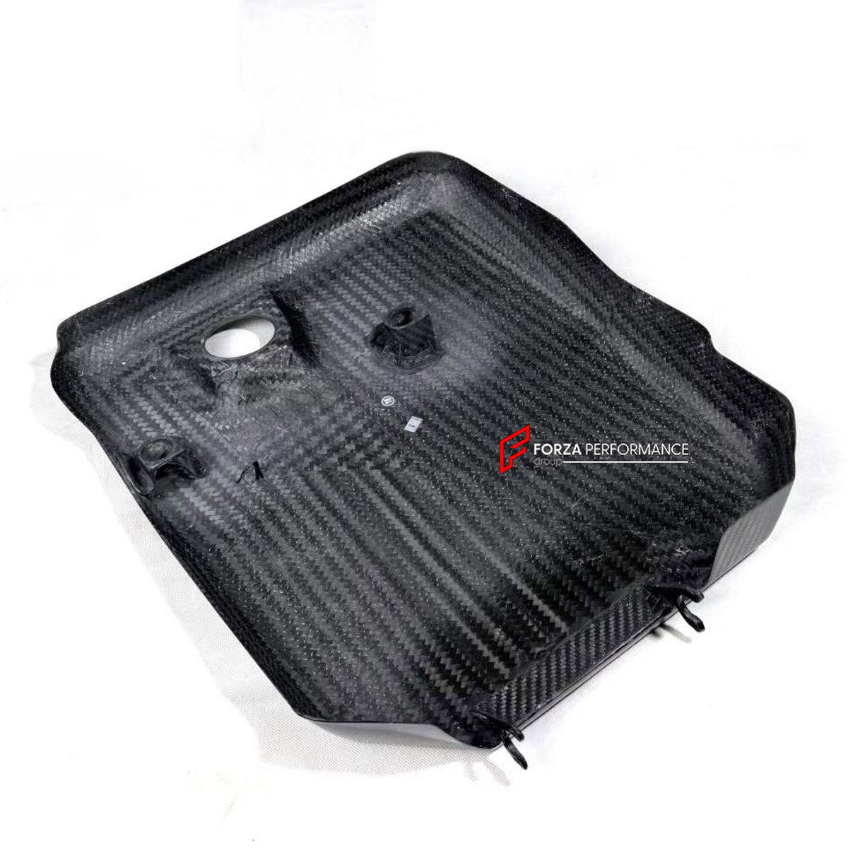 DRY CARBON ENGINE COVER for CADILLAC CT5 2019+

Set includes:
Engine Cover

Material: Dry Carbon

NOTE: Professional installation is required.