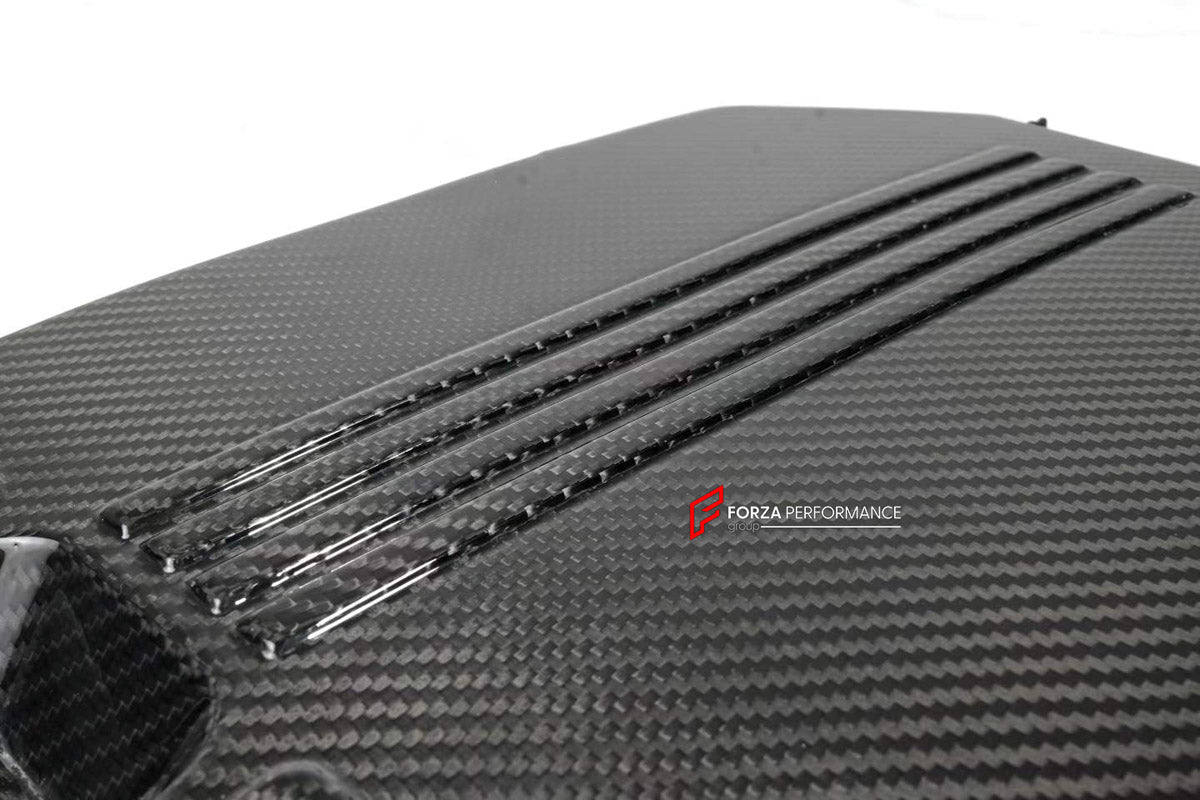DRY CARBON ENGINE COVER for CADILLAC CT5 2019+

Set includes:
Engine Cover

Material: Dry Carbon

NOTE: Professional installation is required.