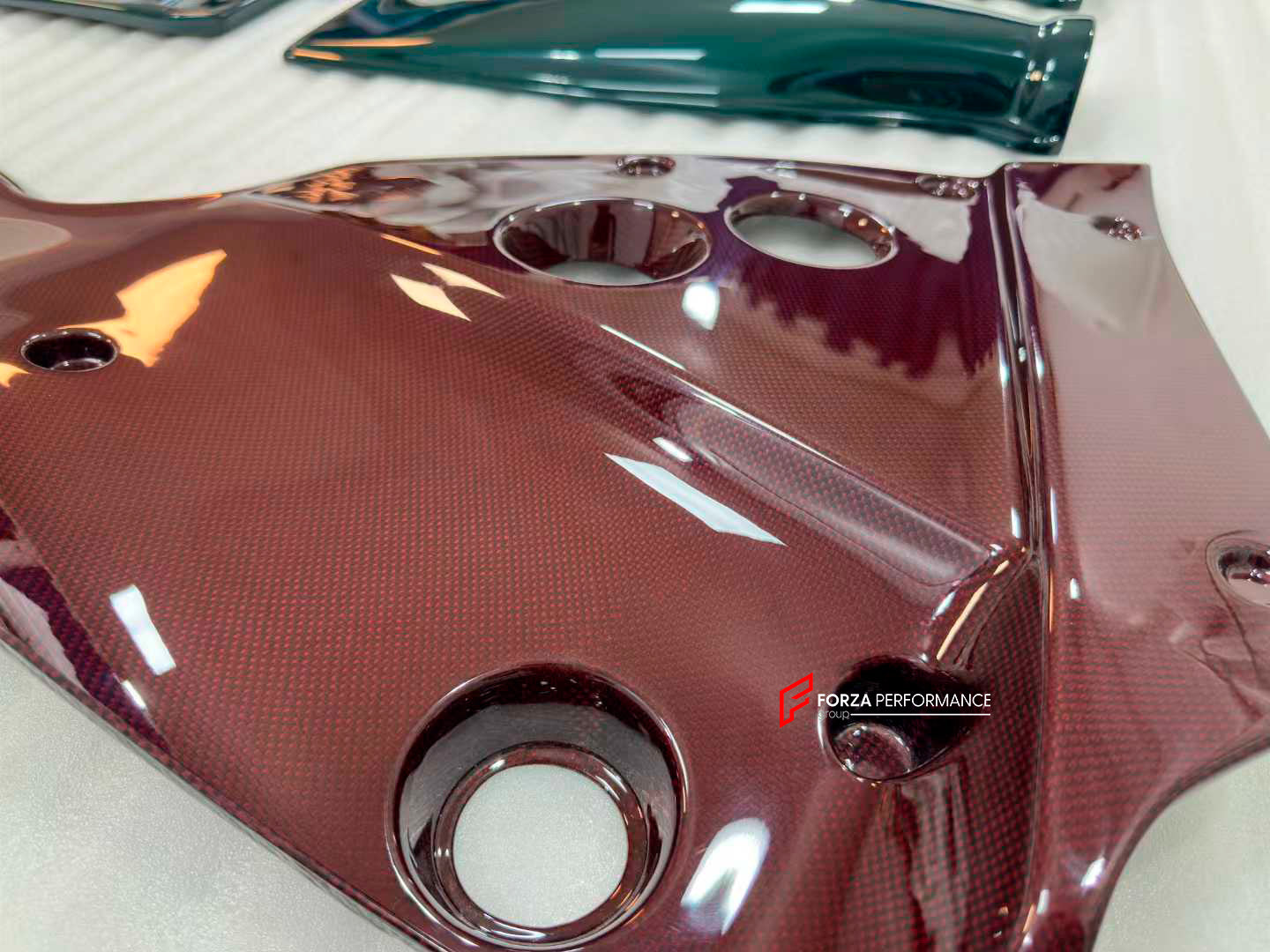 DRY CARBON ENGINE COVER for FERRARI F12 2012 - 2017

Set includes:

Engine Cover

Material: Dry Carbon

NOTE: Professional installation is required. 