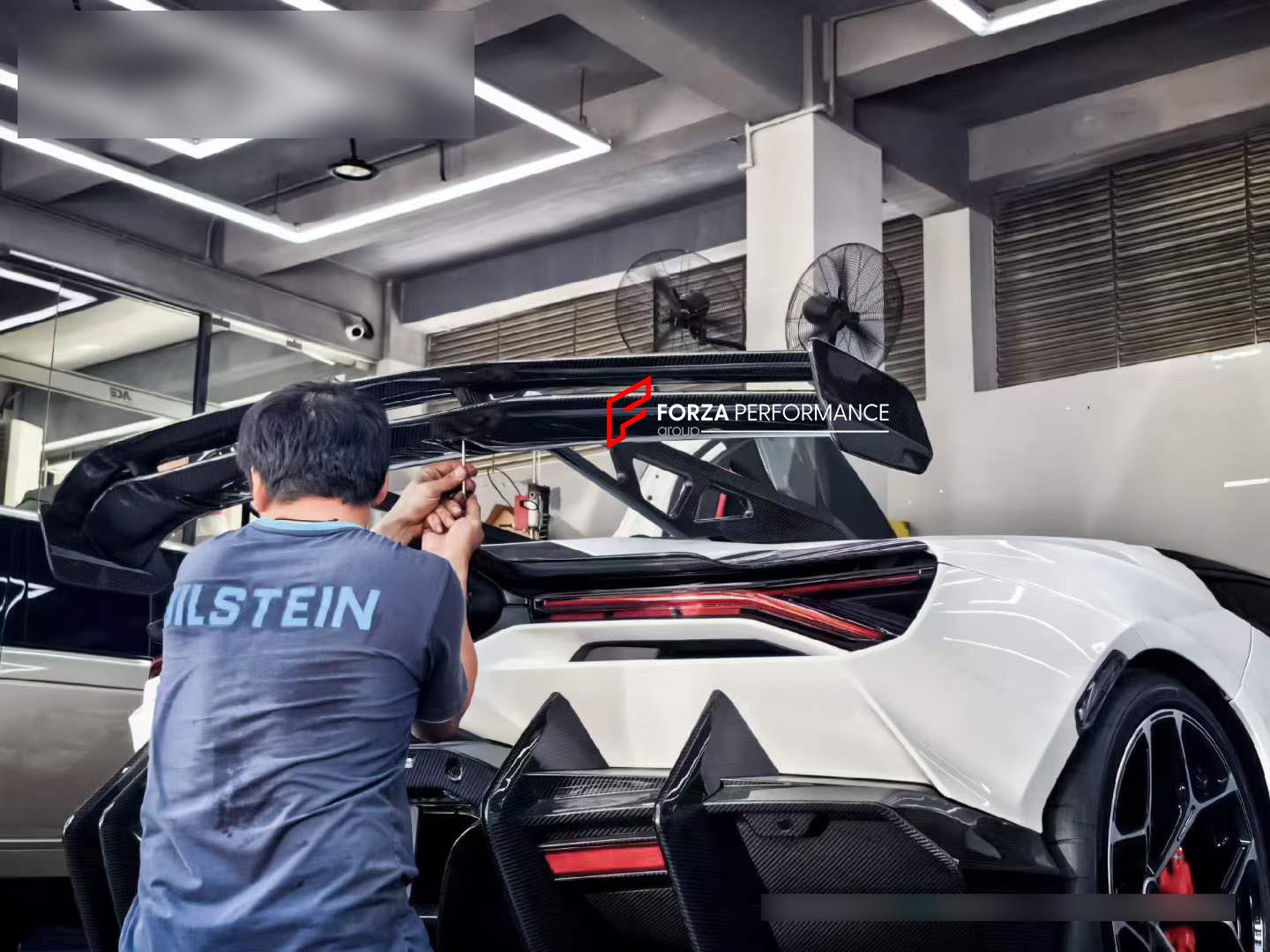 DRY CARBON ENGINE COVER WITH SPOILER WING for LAMBORGHINI REVUELTO 2023+