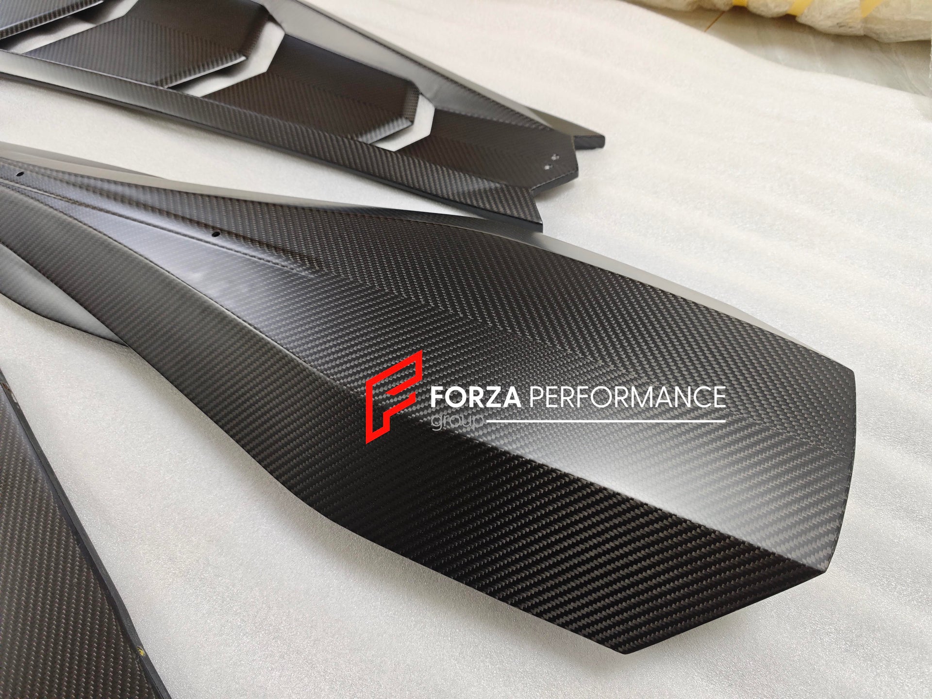 DRY CARBON ENGINE COVER WITH SPOILER WING for LAMBORGHINI REVUELTO DUKE 2023+ custom fit buy Ragnarok style design