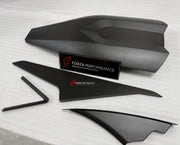 DRY CARBON ENGINE HOOD AIR INTAKE for LAMBORGHINI REVUELTO 2023+ FORZA PERFORMANCE 1016
Set includes:

Engine Hood Air Intake
Material: Dry Carbon

NOTE: Professional installation is required.