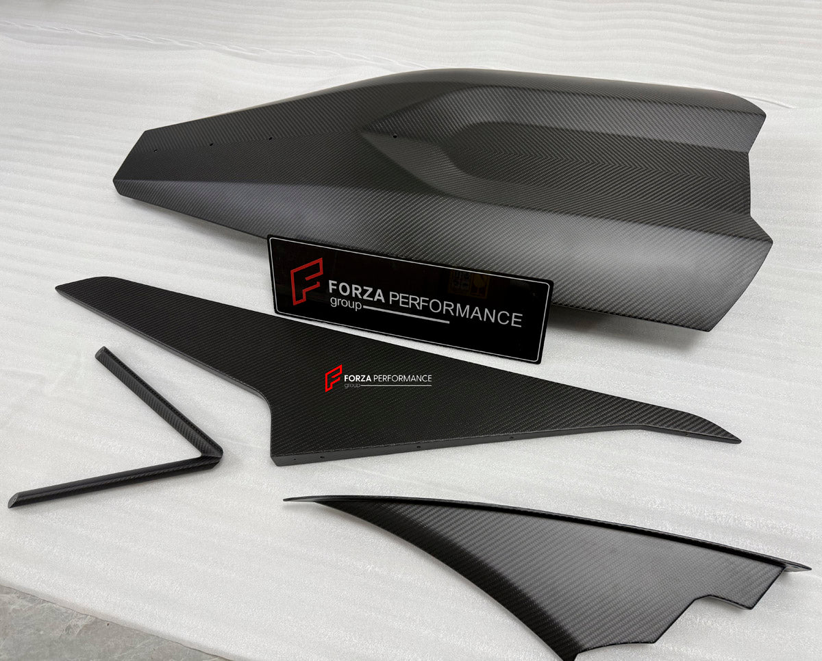 DRY CARBON ENGINE HOOD AIR INTAKE for LAMBORGHINI REVUELTO 2023+ FORZA PERFORMANCE 1016
Set includes:

Engine Hood Air Intake
Material: Dry Carbon

NOTE: Professional installation is required.