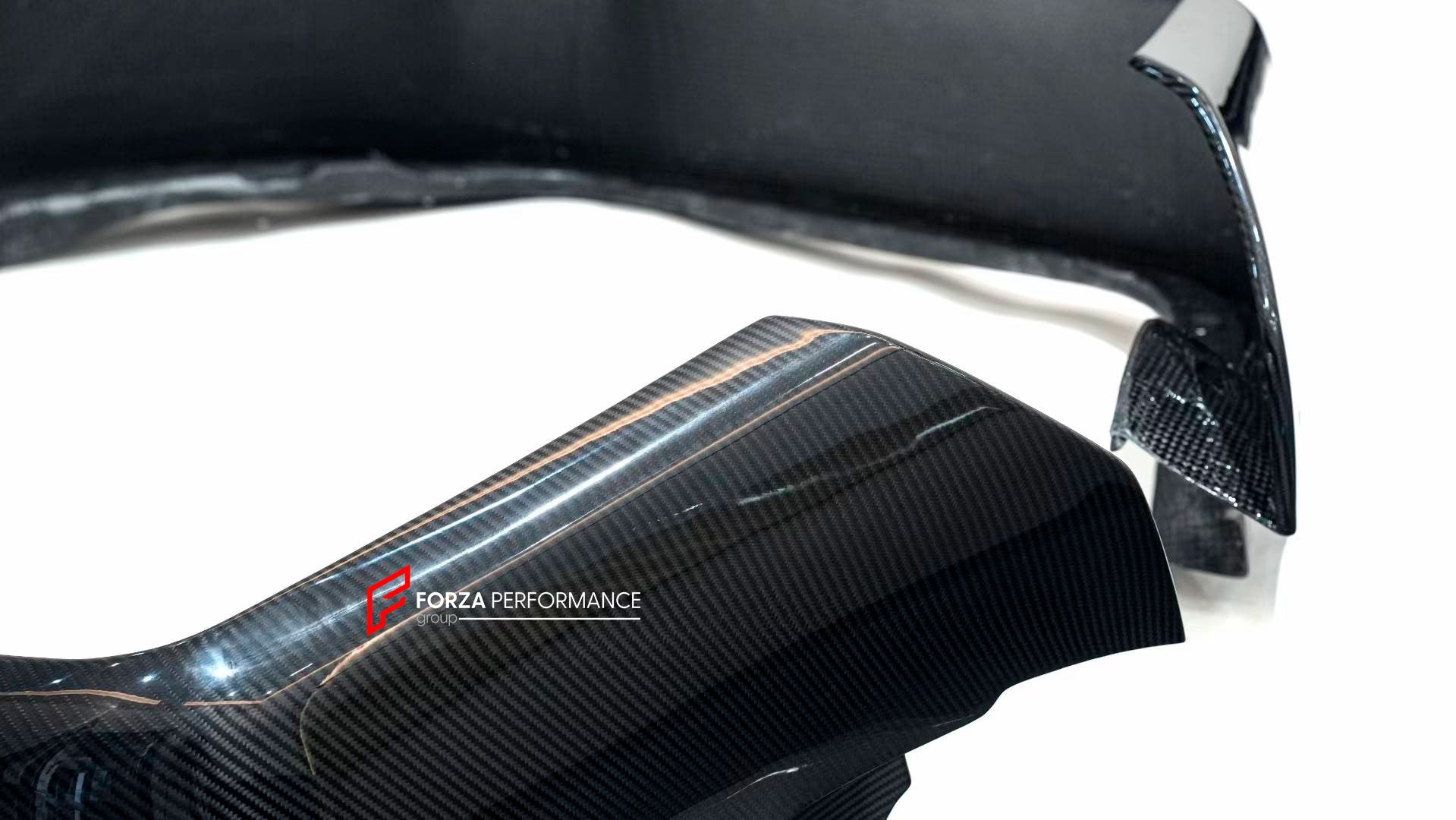 DRY CARBON FENDER FLARES for MERCEDES BENZ G CLASS W463 1990 - 2017

Set includes:

Fender Flares

Material: Dry Carbon

NOTE: Professional installation is required
