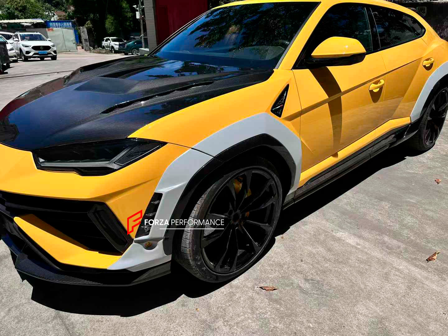 CARBON FIBER BODY KIT for LAMBORGHINI URUS S 2023-2024

Set includes:

Front Lip
Hood / Bonnet
Fender Flares
Roof Spoiler
Rear Spoiler
Rear Diffuser

Material: Carbon Fiber

NOTE: Professional installation is required.

