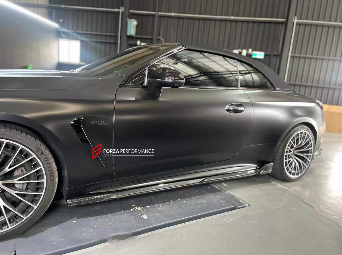 DRY CARBON FIBER BODY KIT for MERCEDES BENZ CLE 53 AMG A236 CONVERTIBLE 2024+
Set includes:

Front Lip
Front Side Canards
Side Skirts
Rear Diffuser
Material: Dry Carbon Fiber

NOTE: Professional installation is required.