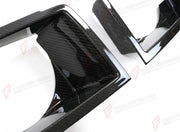 DRY CARBON FIBER HEADLIGHT TRIMS for LAND ROVER DEFENDER 90 110 130 L663 2020+
Set includes:

Headlight Trims
Material: Dry Carbon Fiber

NOTE: Professional installation is required.