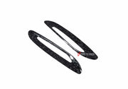 DRY CARBON FIBER HOOD VENTS for ASTON MARTIN DBX 2020+
Set includes:

Hood Vents
Material: Dry Carbon

NOTE: Professional installation is required.
