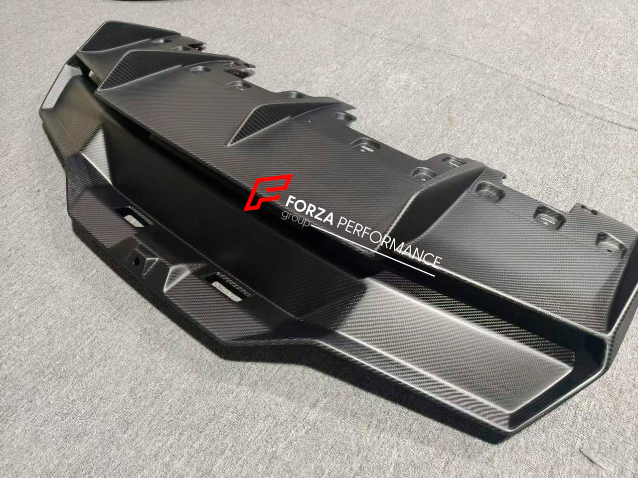 DRY CARBON FIBER REAR DIFFUSER for LAMBORGHINI HURACAN LP 640-2 STO 2014 - 2019