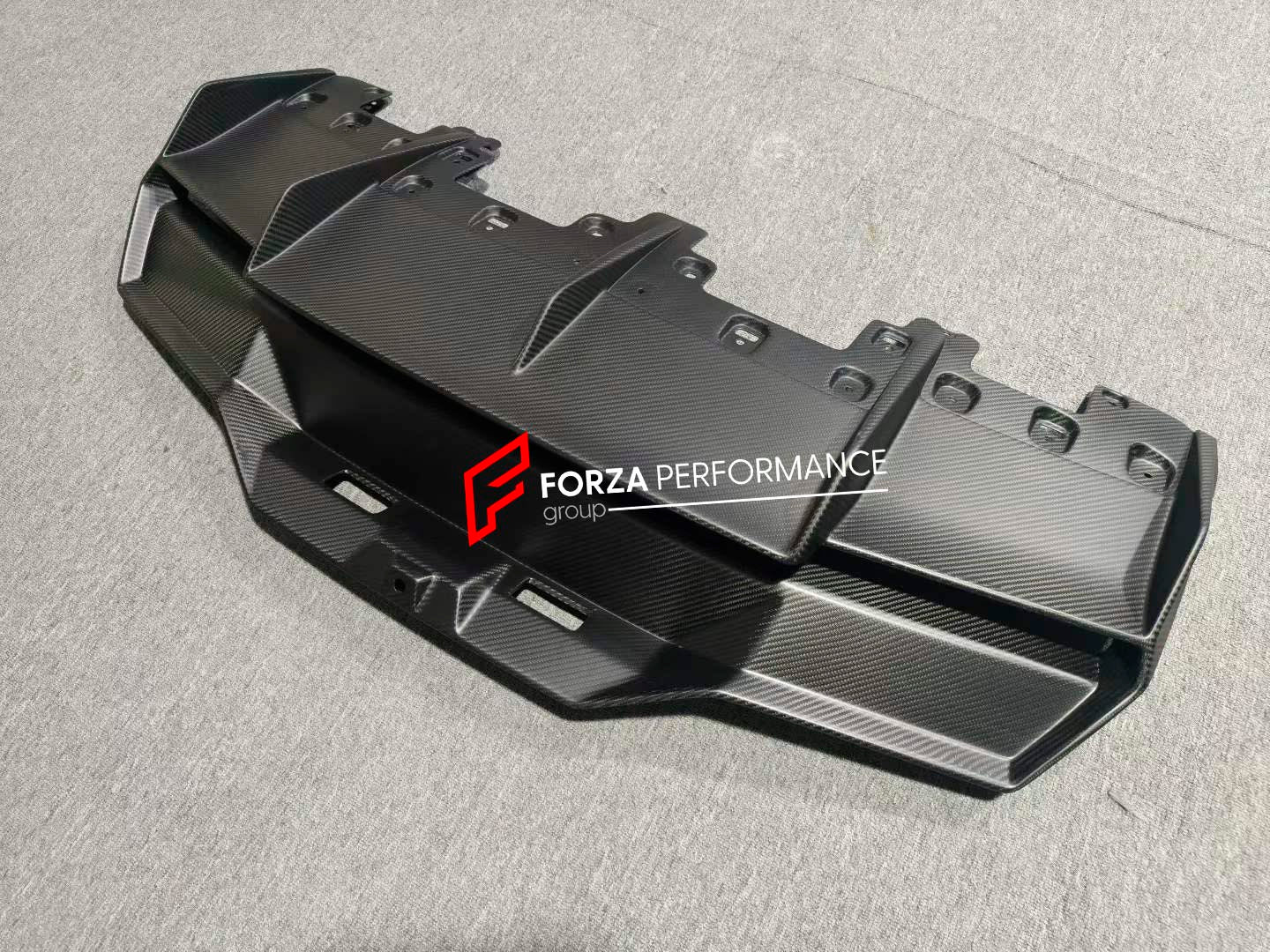 DRY CARBON FIBER REAR DIFFUSER for LAMBORGHINI HURACAN LP 640-2 STO 2014 - 2019