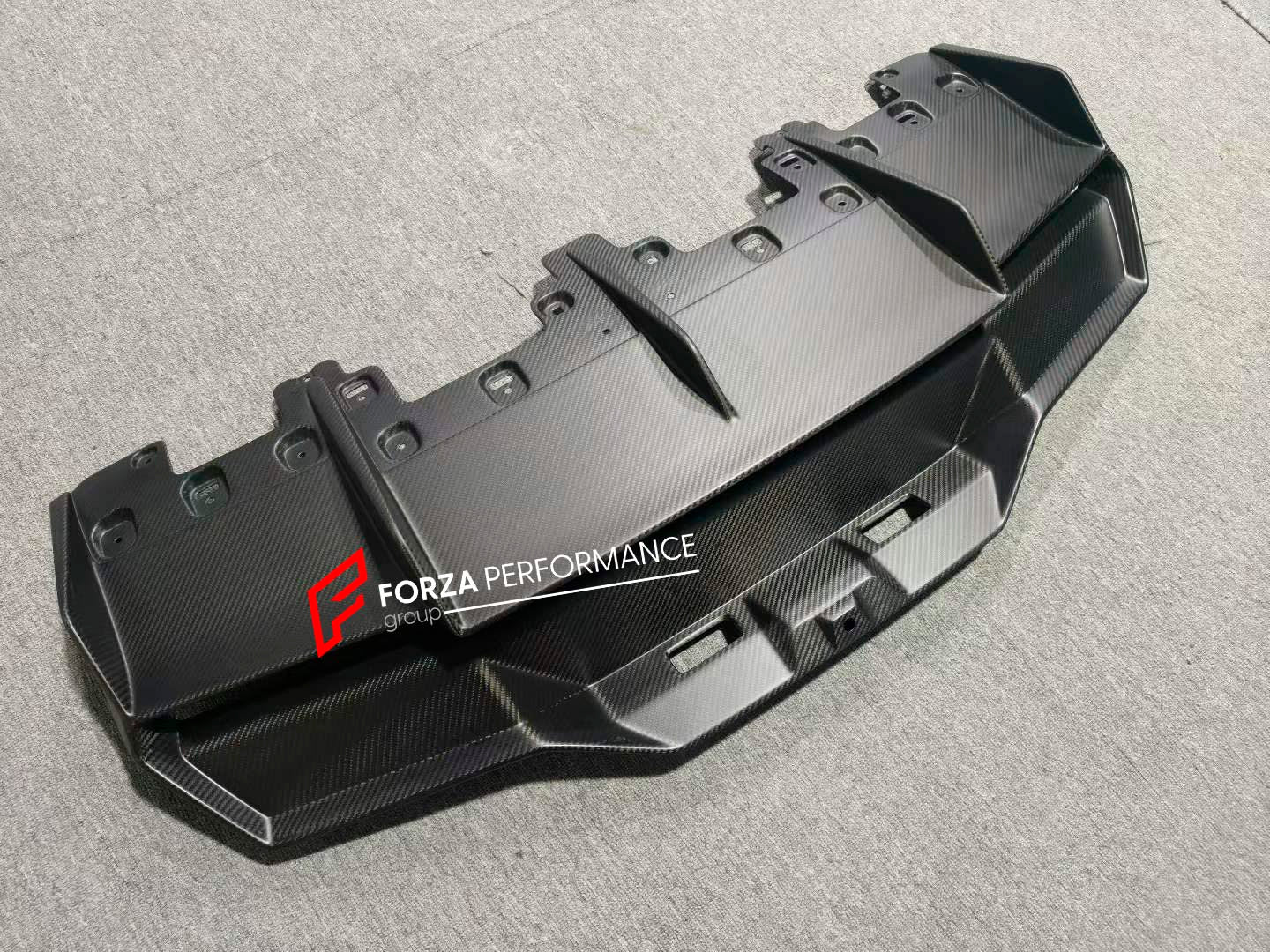 DRY CARBON FIBER REAR DIFFUSER for LAMBORGHINI HURACAN LP 640-2 STO 2014 - 2019