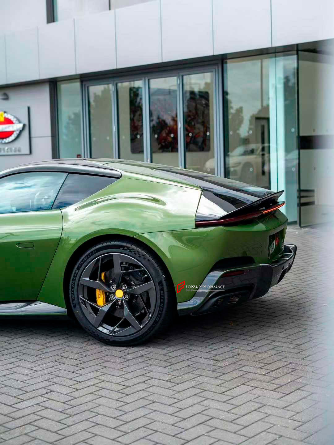 DRY CARBON FIBER REPLACEMENT BODY KIT for FERRARI 12 CILINDRI 2024+ Forza Performance custom fit