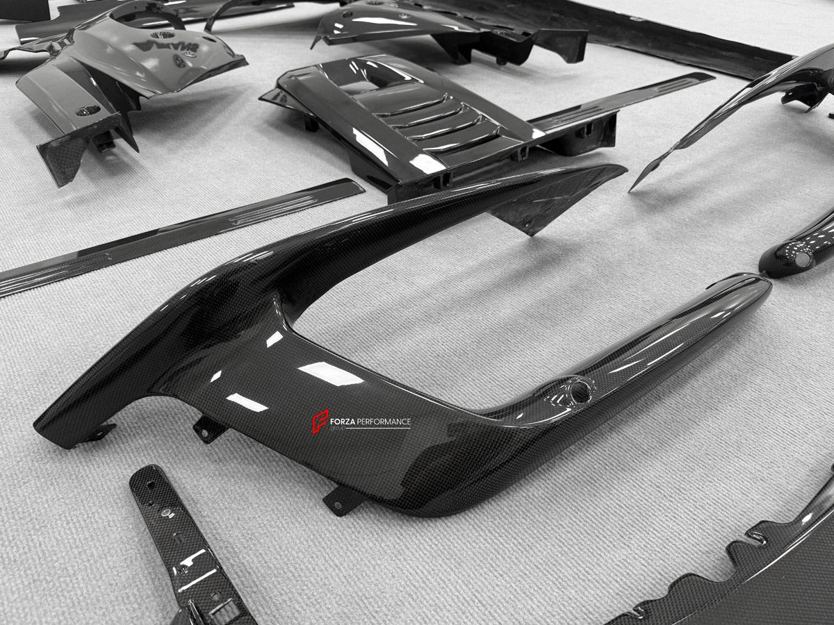 DRY CARBON FIBER REPLACEMENT BODY KIT for FERRARI 12 CILINDRI 2024+ Forza Performance custom fit