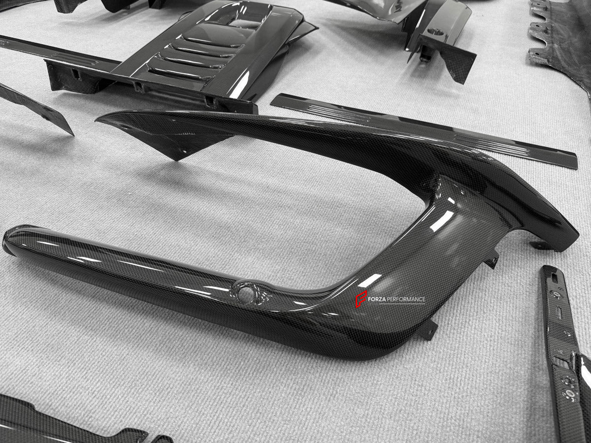 DRY CARBON FIBER REPLACEMENT BODY KIT for FERRARI 12 CILINDRI 2024+ Forza Performance custom fit