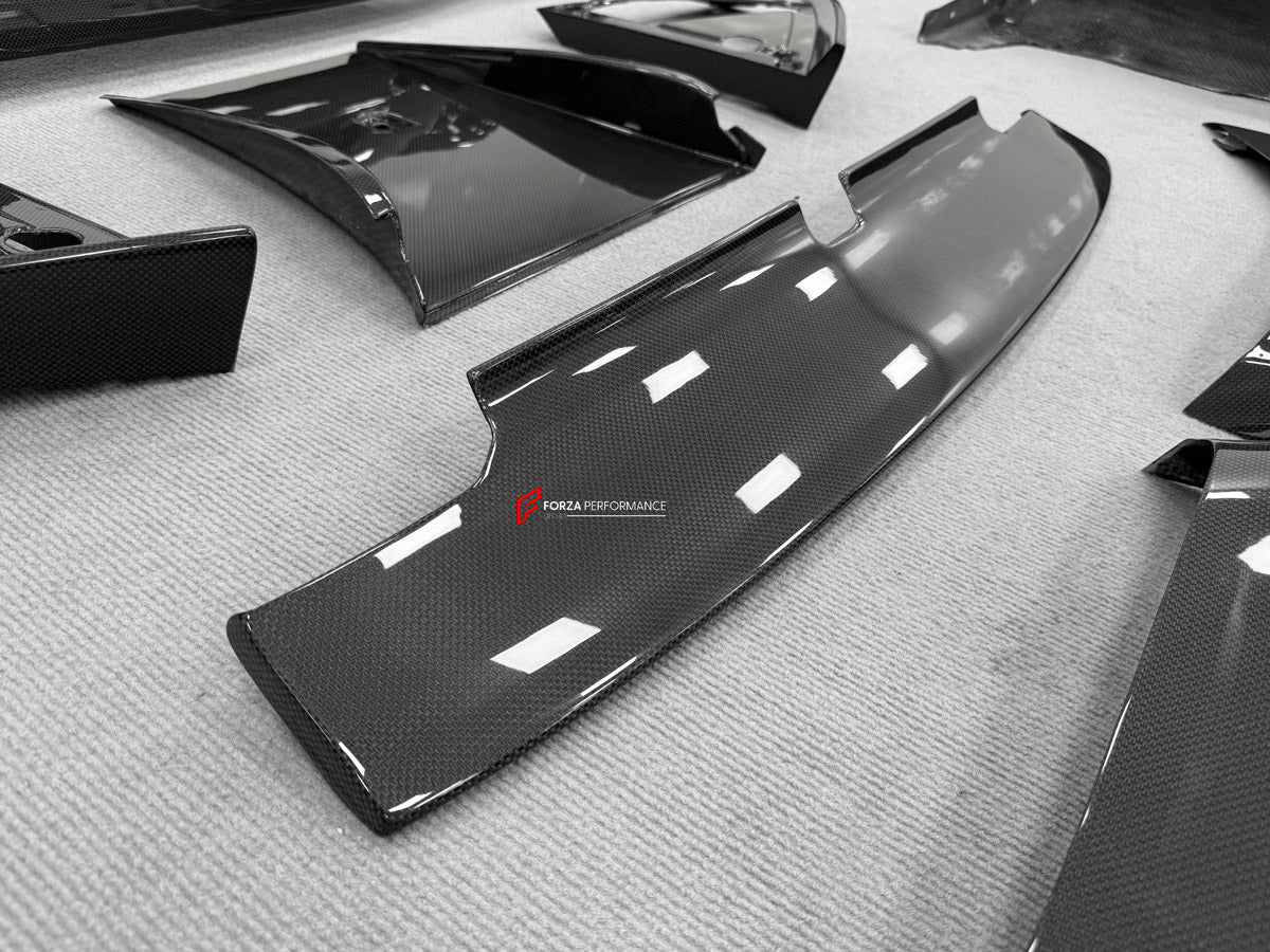 DRY CARBON FIBER REPLACEMENT BODY KIT for FERRARI 12 CILINDRI 2024+ Forza Performance custom fit