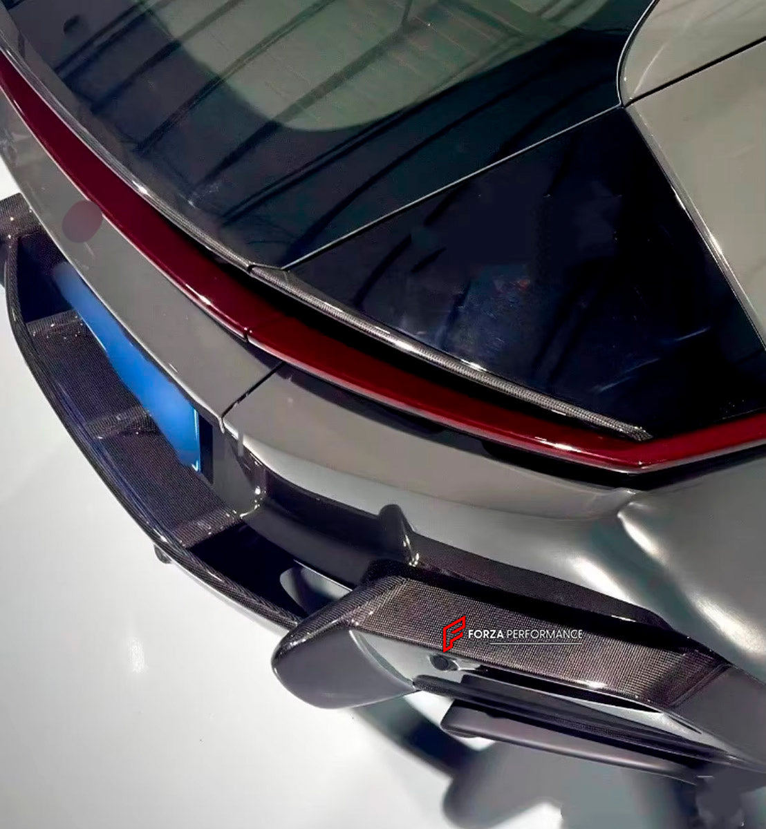 DRY CARBON FIBER REPLACEMENT BODY KIT for FERRARI 12 CILINDRI 2024+ Forza Performance custom fit