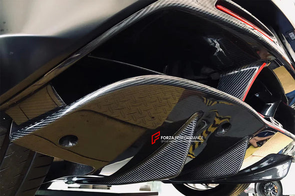 DRY CARBON FIBER REPLACEMENT REAR DIFFUSER for MCLAREN 720S 2017 - 2023

Set includes:

Rear Diffuser

Material: Carbon Fiber

NOTE: Professional installation is required