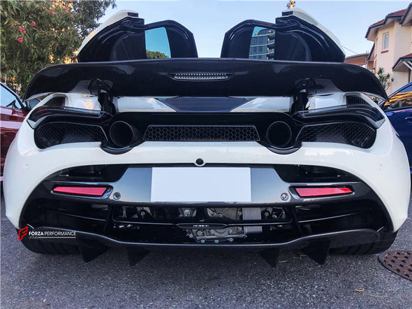 DRY CARBON FIBER REPLACEMENT REAR DIFFUSER for MCLAREN 720S 2017 - 2023

Set includes:

Rear Diffuser

Material: Carbon Fiber

NOTE: Professional installation is required