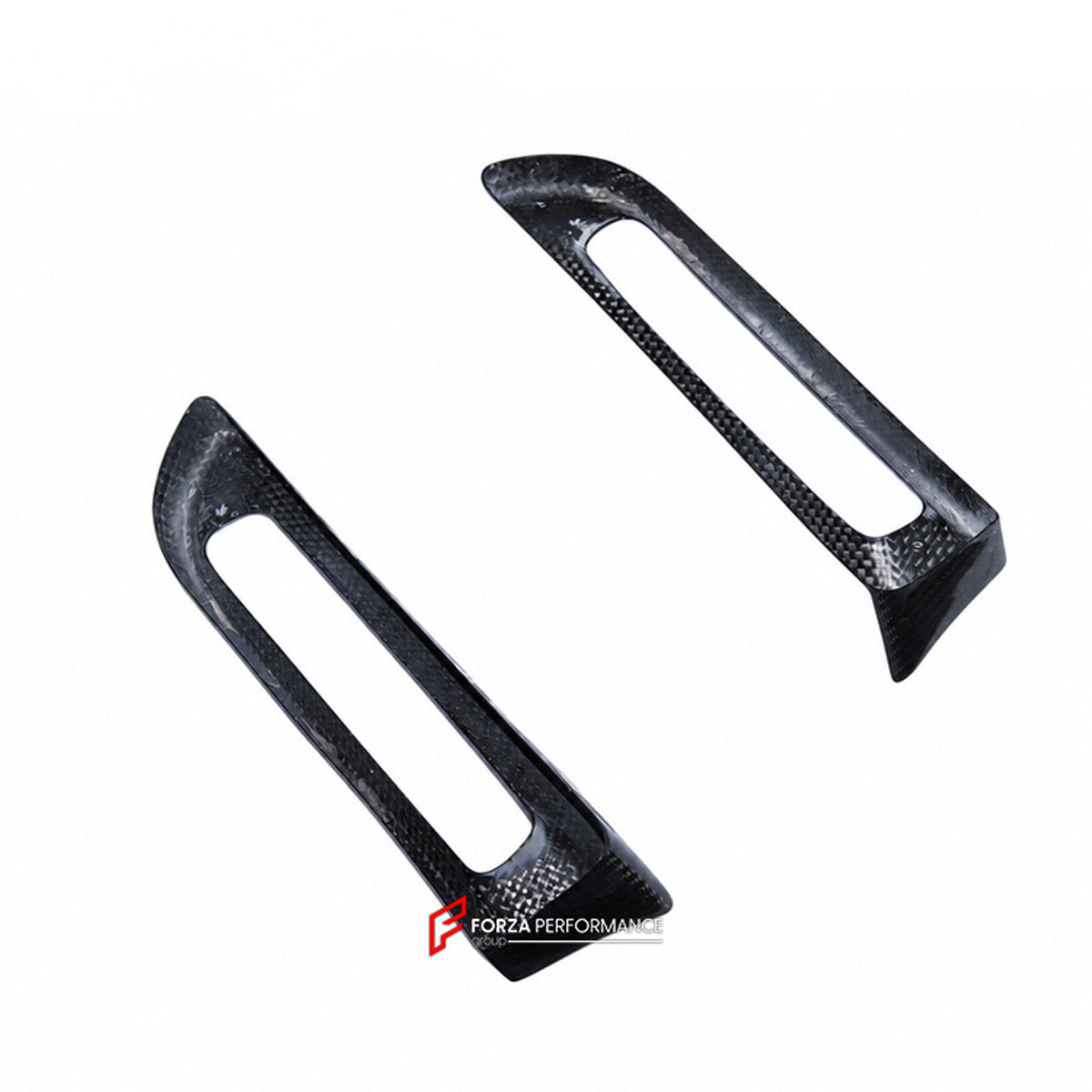 DRY CARBON FRONT BUMPER AIR VENT COVERS for ROLLS-ROYCE WRAITH 2013 - 2023 FORZA PERFORMANCE custom fit Mansory Style

Set includes:
Front Bumper Air Vent Covers

Material: Dry Carbon

NOTE: Professional installation is required.