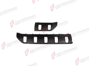 DRY CARBON FRONT BUMPER COVER for MERCEDES-BENZ G-CLASS W465 G63 G450D G500 G550 2025+

Set includes:
Front Bumper Cover

Material: Dry Carbon

NOTE: Professional installation is required.