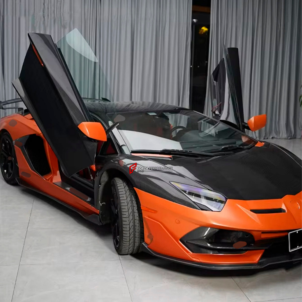 DRY CARBON Front Fenders for Lamborghini Aventador LP700 LP720 LP750 2011 - 2022
Set includes:

Front Fenders
Material: Dry Carbon

NOTE: Professional installation is required.