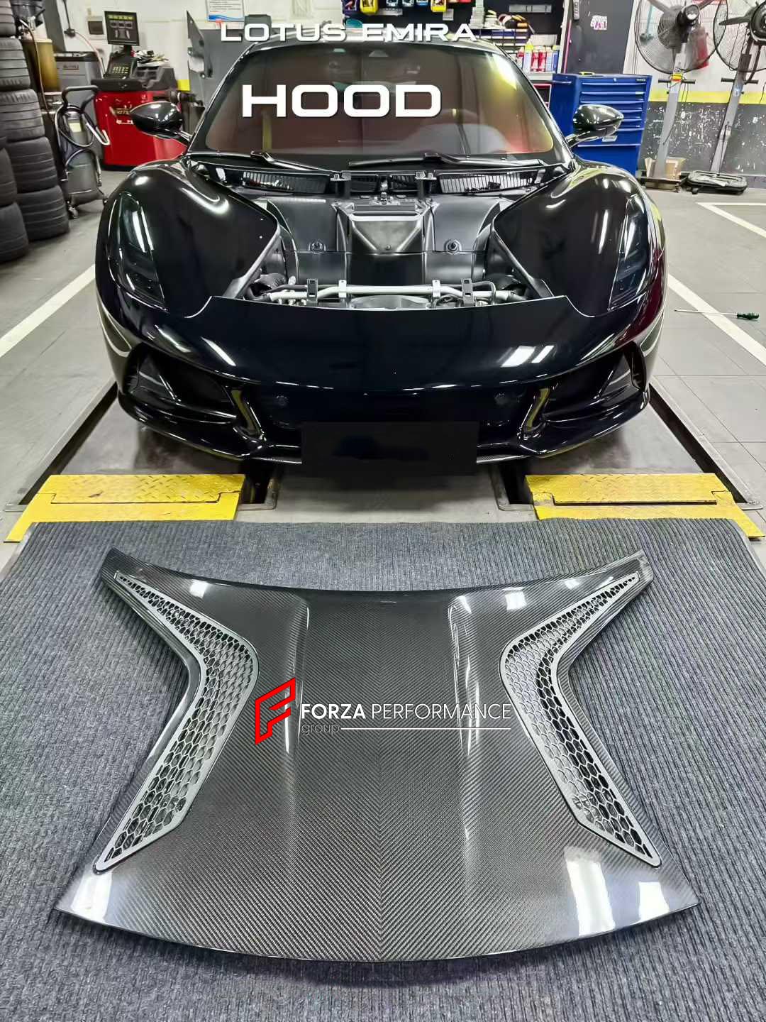 DRY CARBON HOOD BONNET LID WITH AIR INTAKE for LOTUS EMIRA 2022+

Set includes:

Hood Bonnet Lid


Material: Dry Carbon

Note: Professional installation is required.