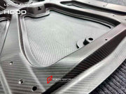 DRY CARBON HOOD BONNET LID WITH AIR INTAKE for LOTUS EMIRA 2022+

Set includes:

Hood Bonnet Lid


Material: Dry Carbon

Note: Professional installation is required.