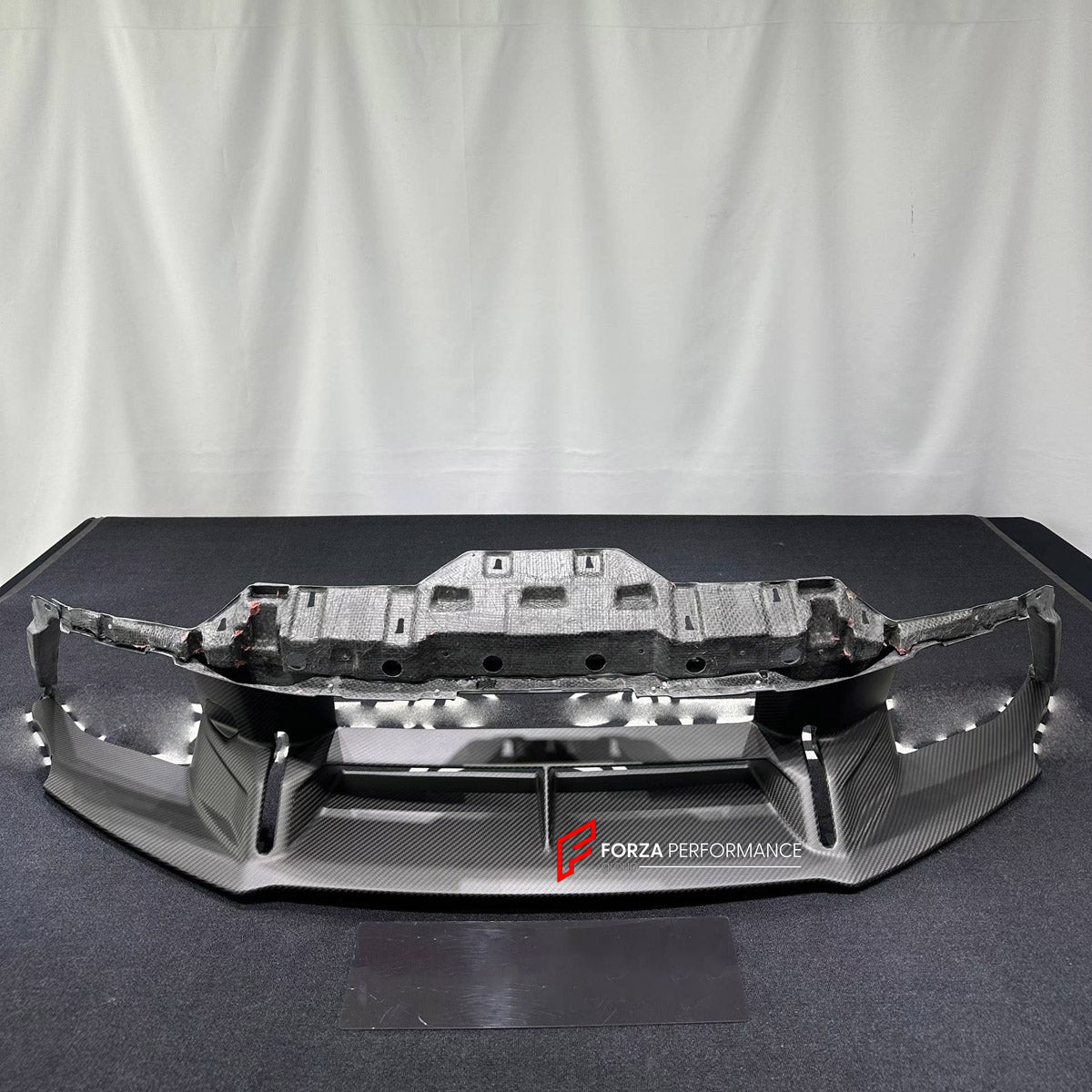 DRY CARBON FRONT LIP for LAMBORGHINI HURACAN LP 640-2 STO 2021 - 2024 FORZA PERFORMANCE custom fit OEM Style

Set includes:
Front Lip

Material: Dry Carbon

NOTE: Professional installation is required.