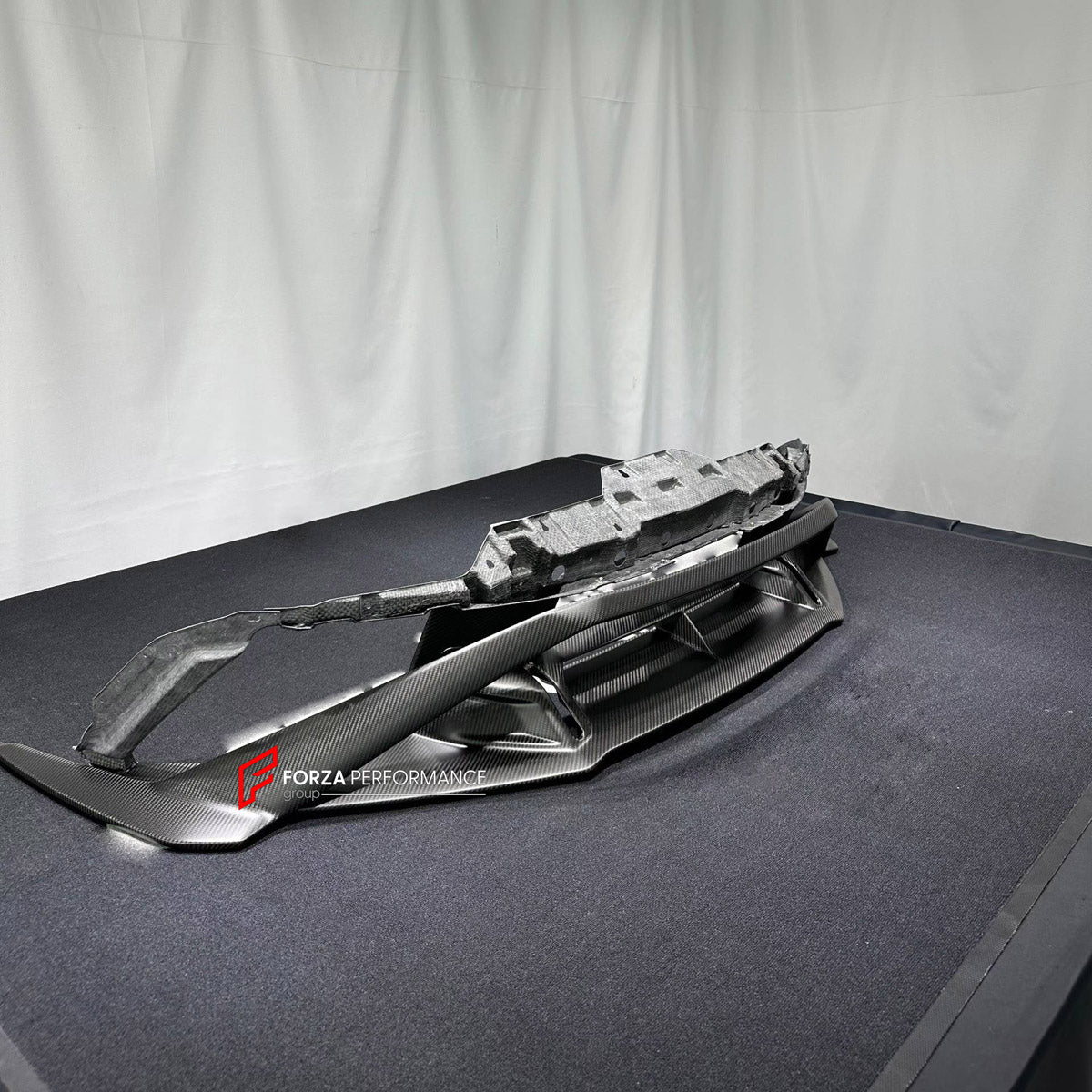DRY CARBON FRONT LIP for LAMBORGHINI HURACAN STO 2021 - 2024 FORZA PERFORMANCE custom fit OEM Style

Set includes:
Front Lip

Material: Dry Carbon

NOTE: Professional installation is required.