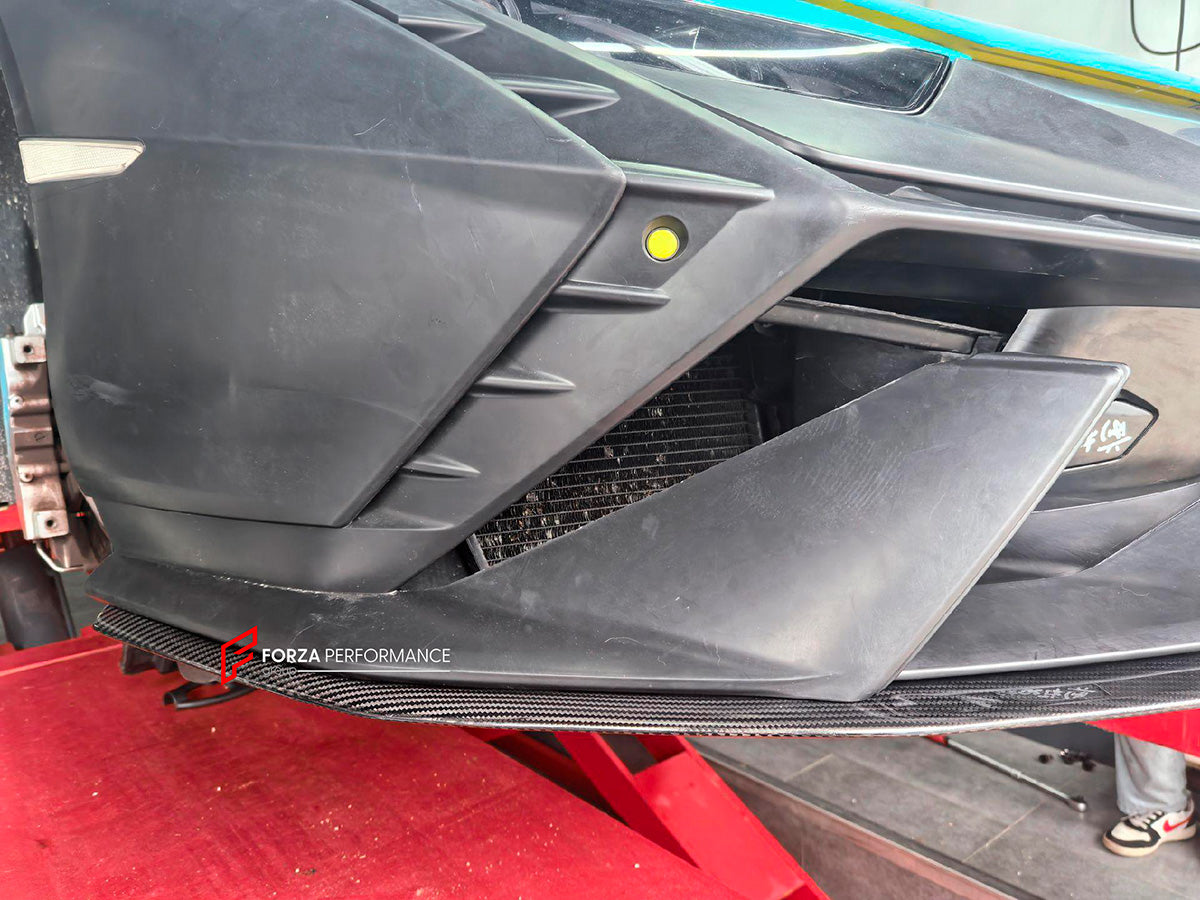 DRY CARBON FRONT LIP for LAMBORGHINI HURACAN TECNICA LP640-2 2022 - 2024

Set includes:


Front Lip

Material: Dry Carbon

Note: Professional installation is required