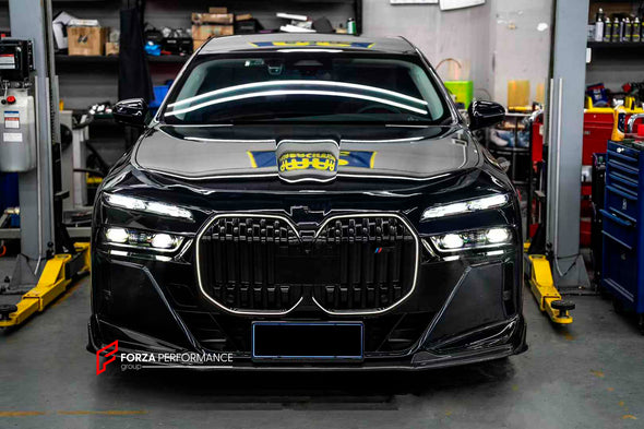 DRY CARBON FRONT LIP FRONT SPLITTER for BMW 7 SERIES G70 2022+

Set includes:

Front Lip
Front Splitter

Material: Dry Carbon

Note: Professional installation is required.

Contact us for pricing