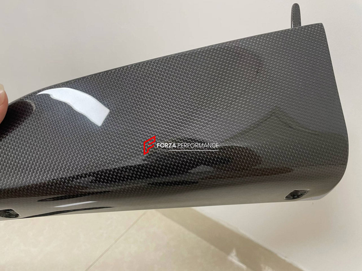 DRY CARBON FRONT LIP SPLITTER for FERRARI 296 GTB GTS 2022+

Set includes:
Front Lip Splitter

Material: Dry Carbon

NOTE: Professional installation is required.