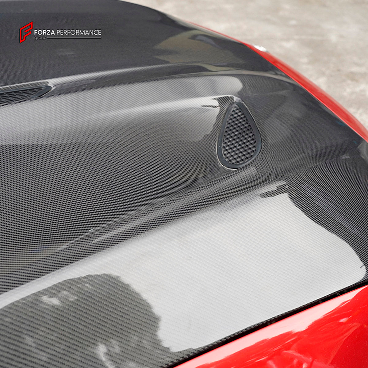 DRY CARBON Hood Bonnet for Mercedes Benz C Class W206 2021+
Set includes:

Hood Bonnet
Material: Dry Carbon

NOTE: Professional installation is required.
