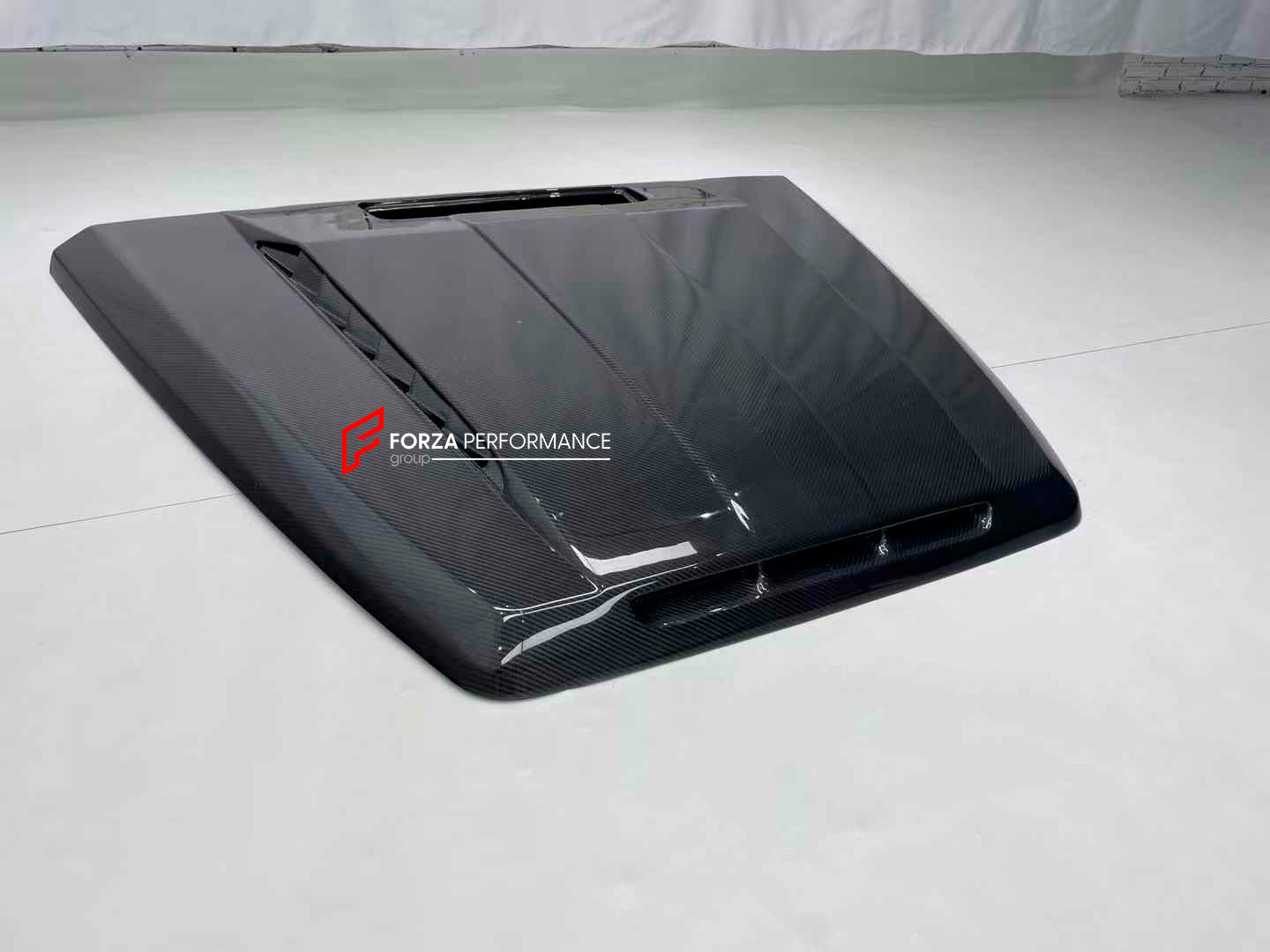 DRY CARBON HOOD BONNET for MERCEDES BENZ G-CLASS W465 G63 G550 G500 G350 2024+

Set includes:

Hood / Bonnet

Material: Dry Carbon